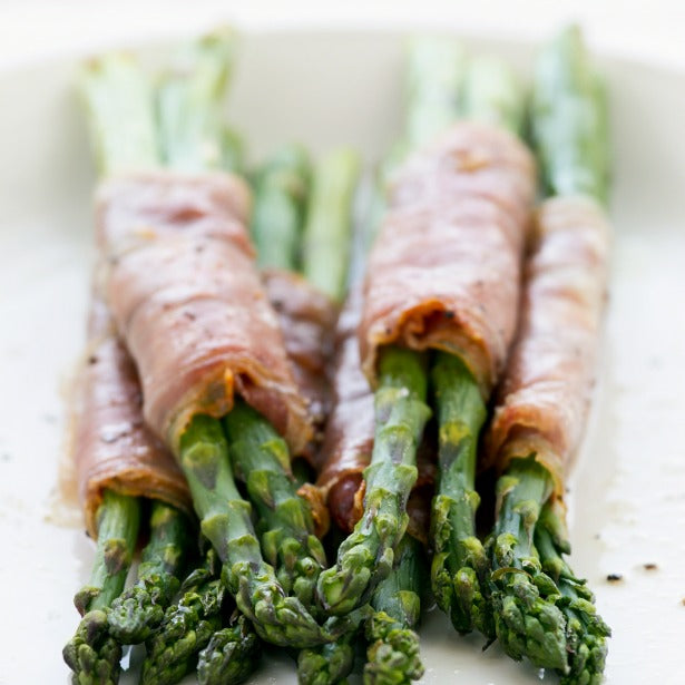 Asparagus, Mozzarella And Prosciutto Bundles