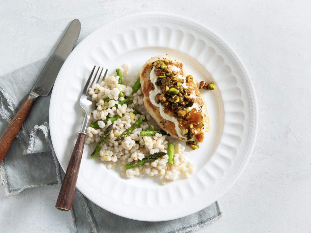 Pistachio-Fig Chicken