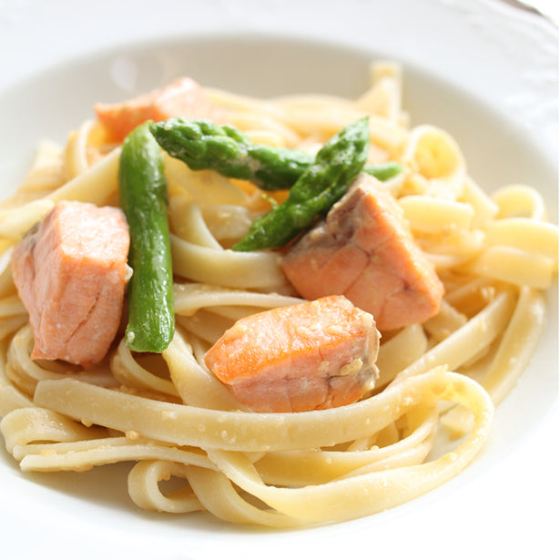 Fettuccine with Smoked Salmon, Pancetta, and Asparagus